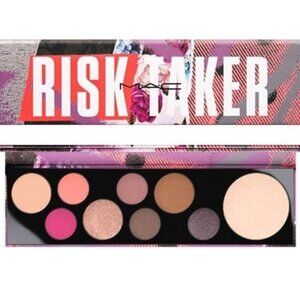 MAC Risk Taker Eyeshadow and Highlighter palette